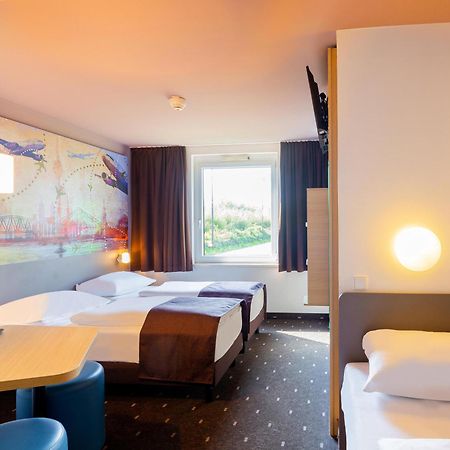 B&B Hotel Duesseldorf-Airport Extérieur photo