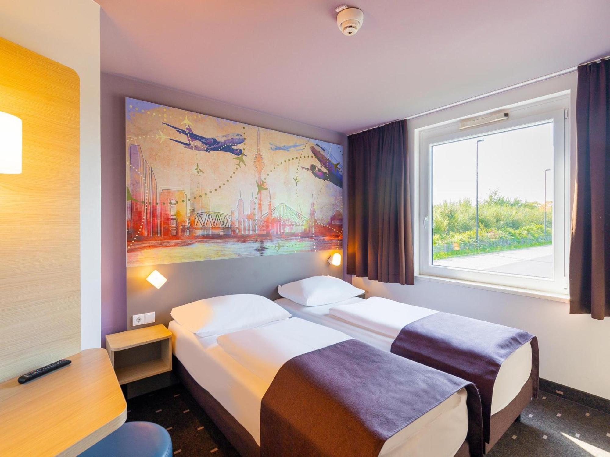 B&B Hotel Duesseldorf-Airport Extérieur photo