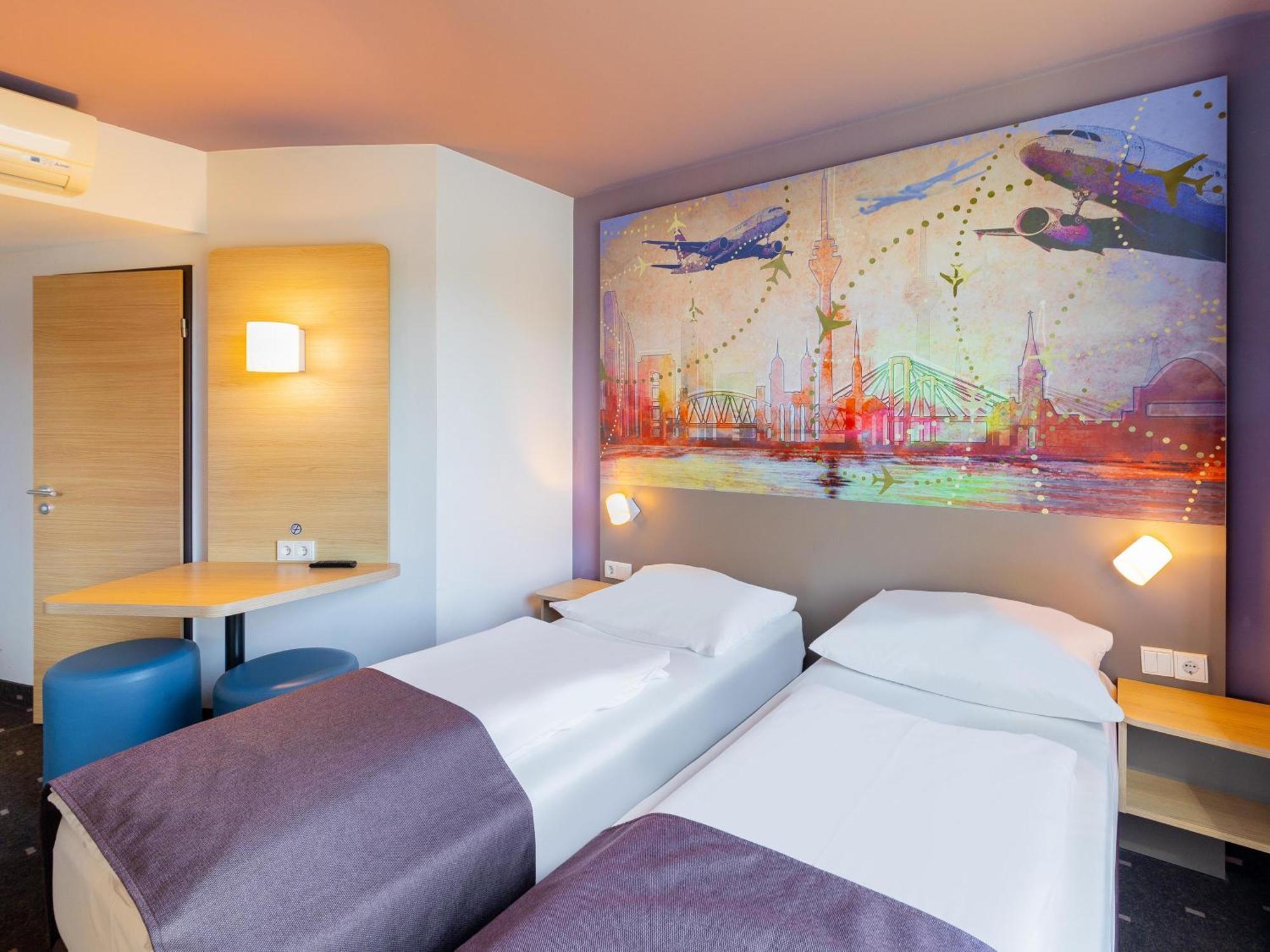 B&B Hotel Duesseldorf-Airport Extérieur photo