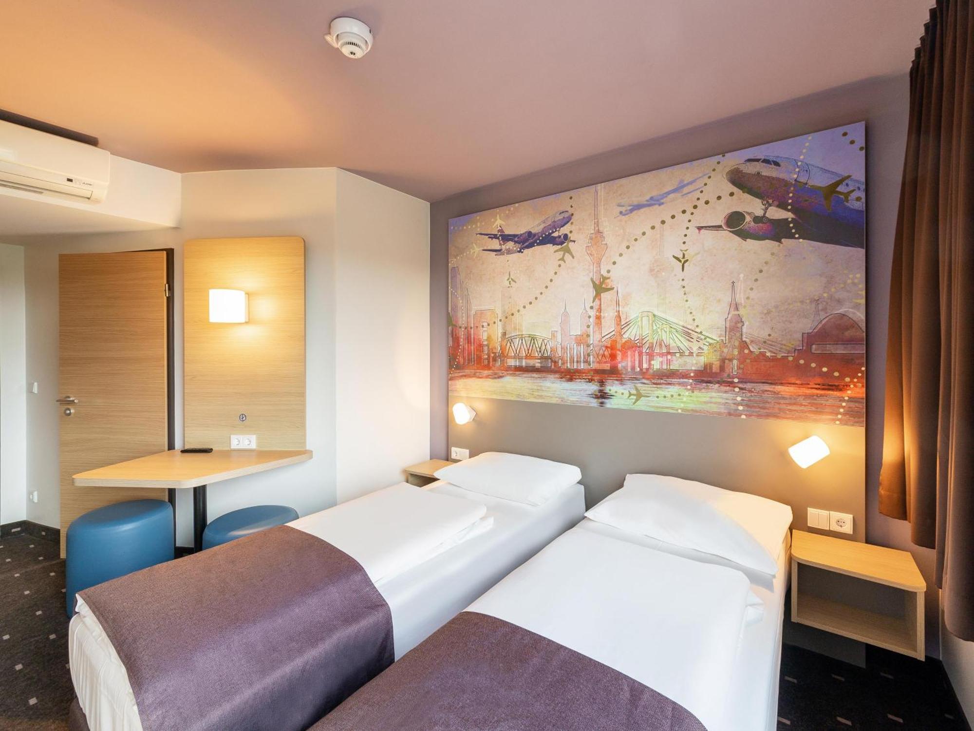 B&B Hotel Duesseldorf-Airport Extérieur photo